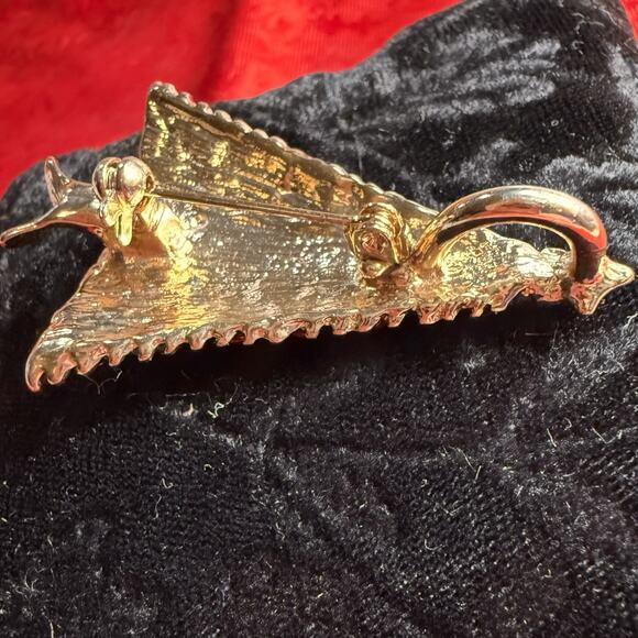 VTG Christmas Tree Pendant Brooch Gold Tone Metal Red Green Rhinestone Enamel 2” - Picture 10 of 12